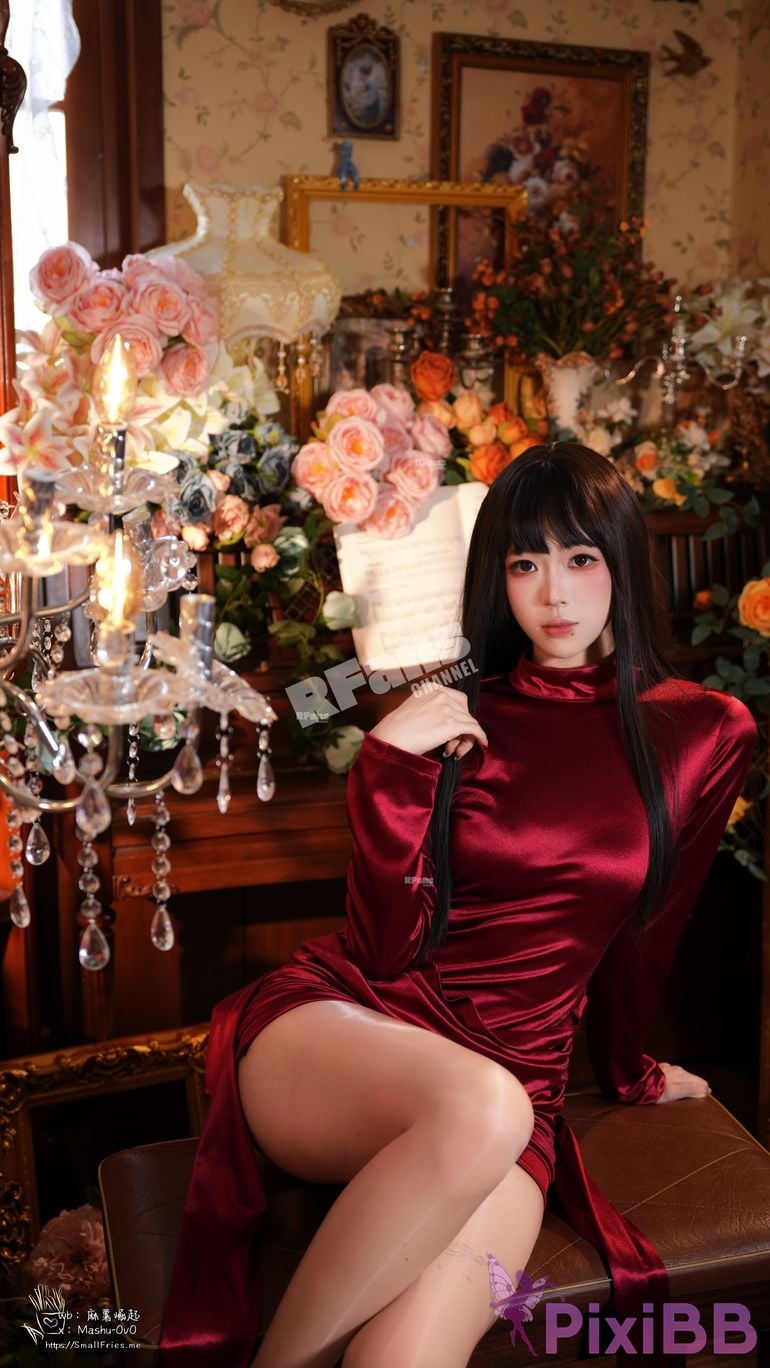 Cosplayer Mochi is delicious wine red tribute PixiBB.COM 041