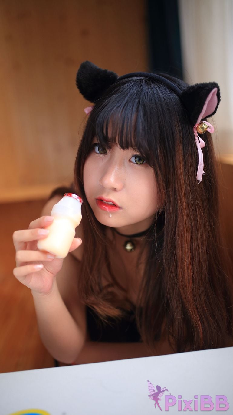 Cosplayer Mao Jiu Jiang Sakura Cat Jiujiang bathroom cat ears PixiBB.COM 320.JPG