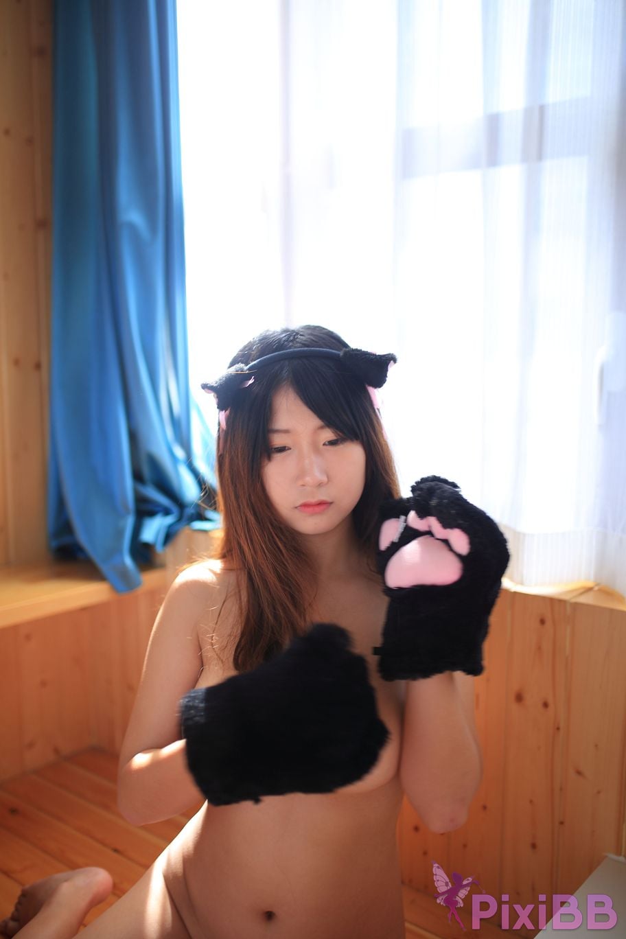 Cosplayer Mao Jiu Jiang Sakura Cat Jiujiang bathroom cat ears PixiBB.COM 407.JPG