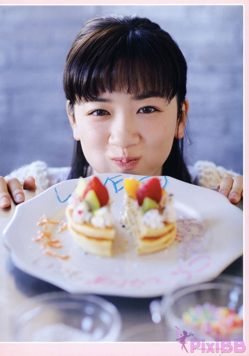 Japanese Idol Mei Nagano PHOTO BOOK in half blue PixiBB.COM 091