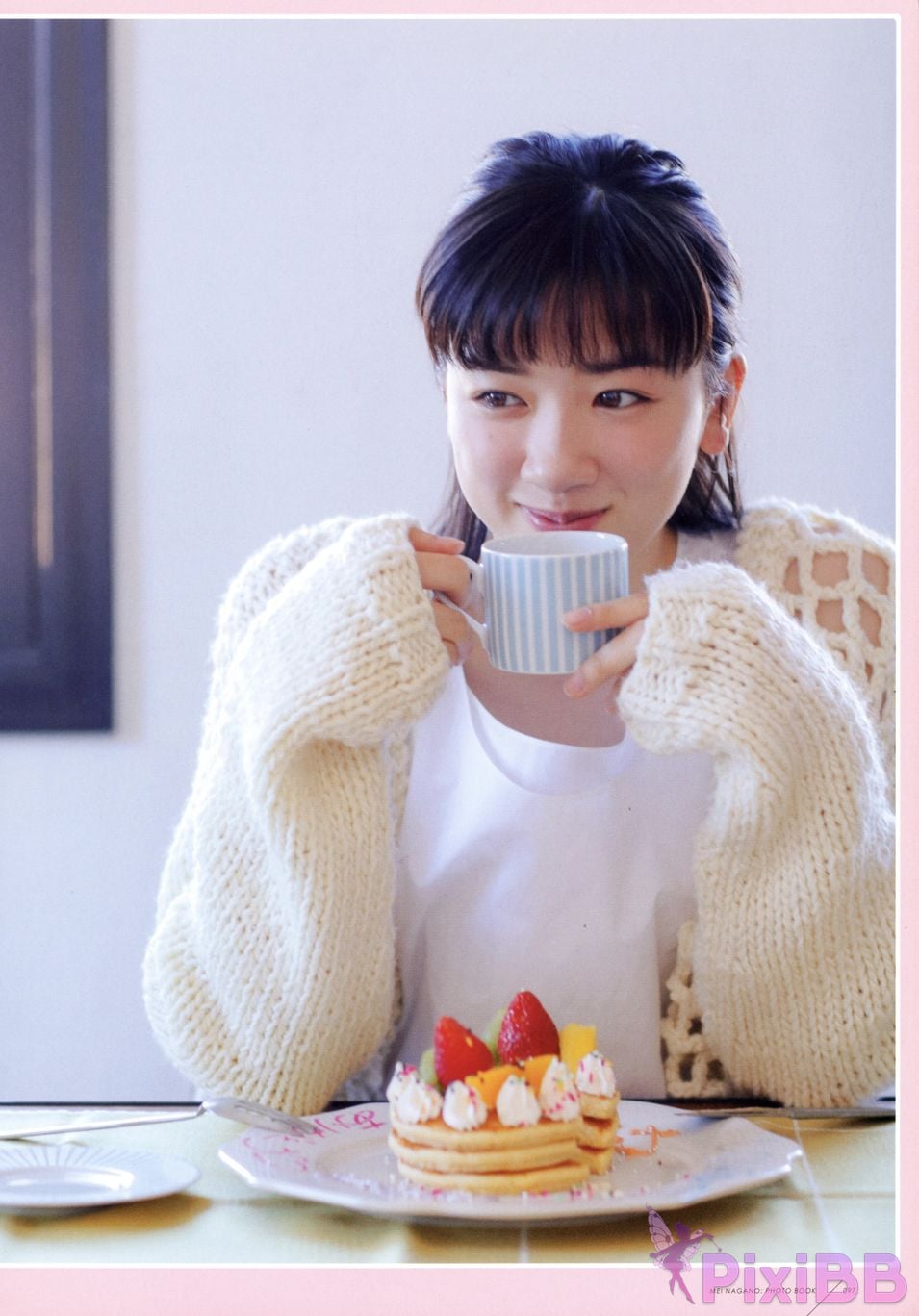 Japanese Idol Mei Nagano PHOTO BOOK in half blue PixiBB.COM 093