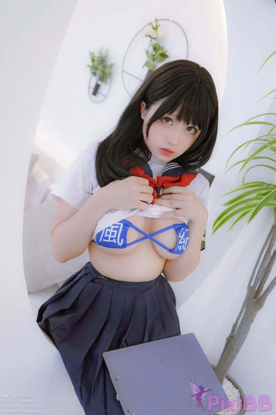 Coser Nyako PixiBB.COM 016.JPG