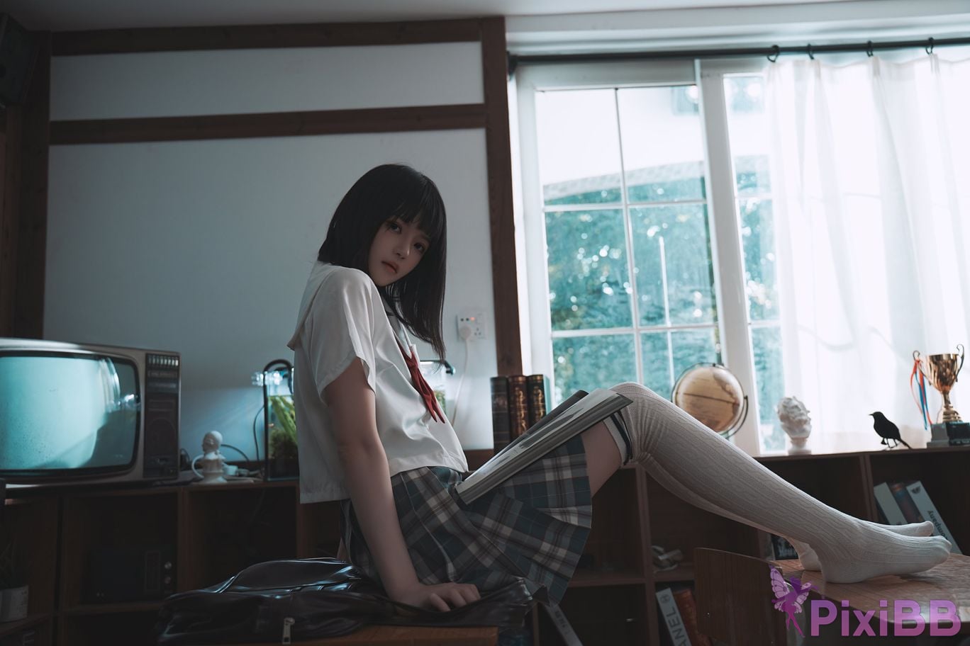 Coser Peach Meow Classroom Death Water PixiBB.COM 003
