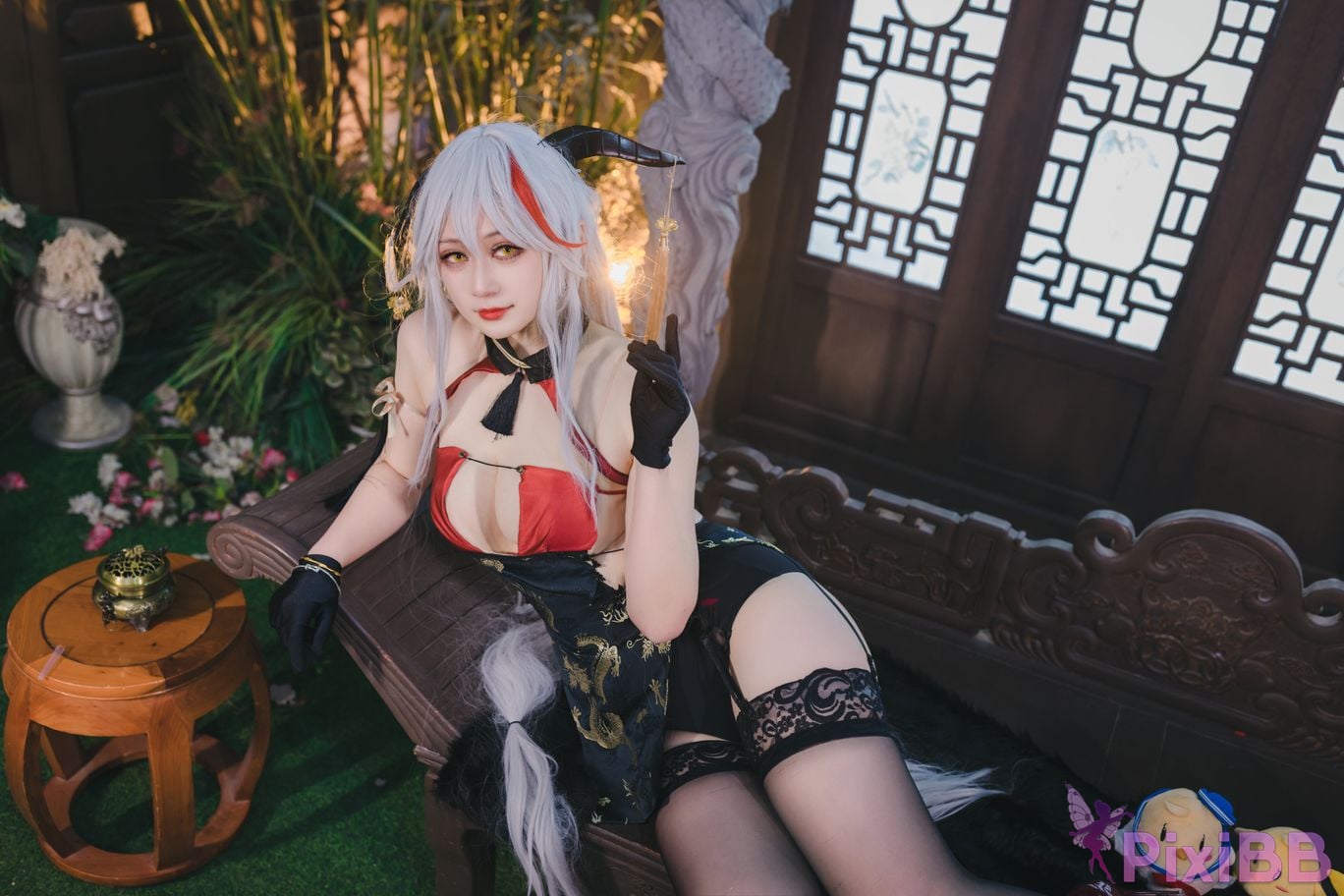 Cosplayer Zaya autumn azur lane Egil PixiBB.COM 021