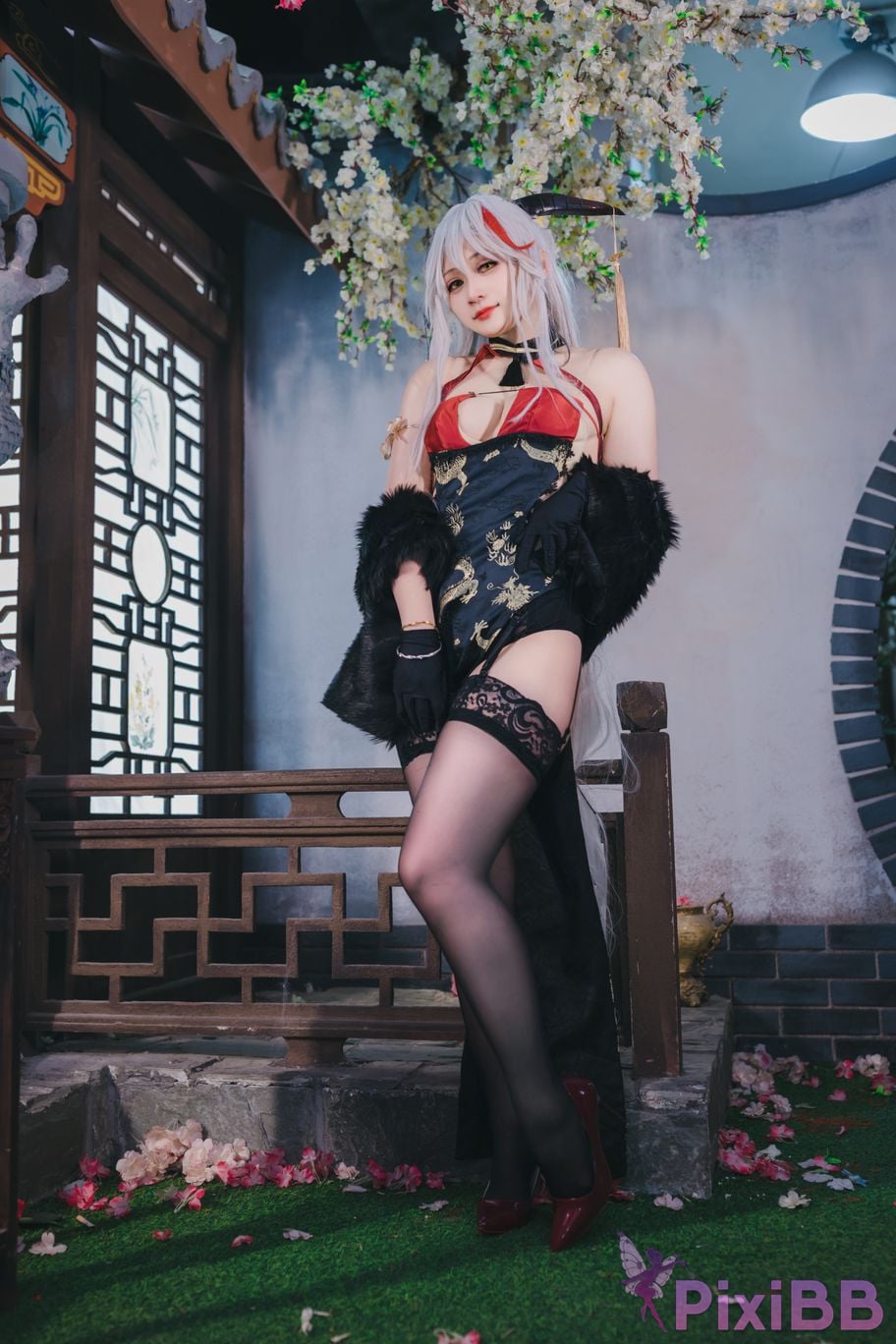 Cosplayer Zaya autumn azur lane Egil PixiBB.COM 040
