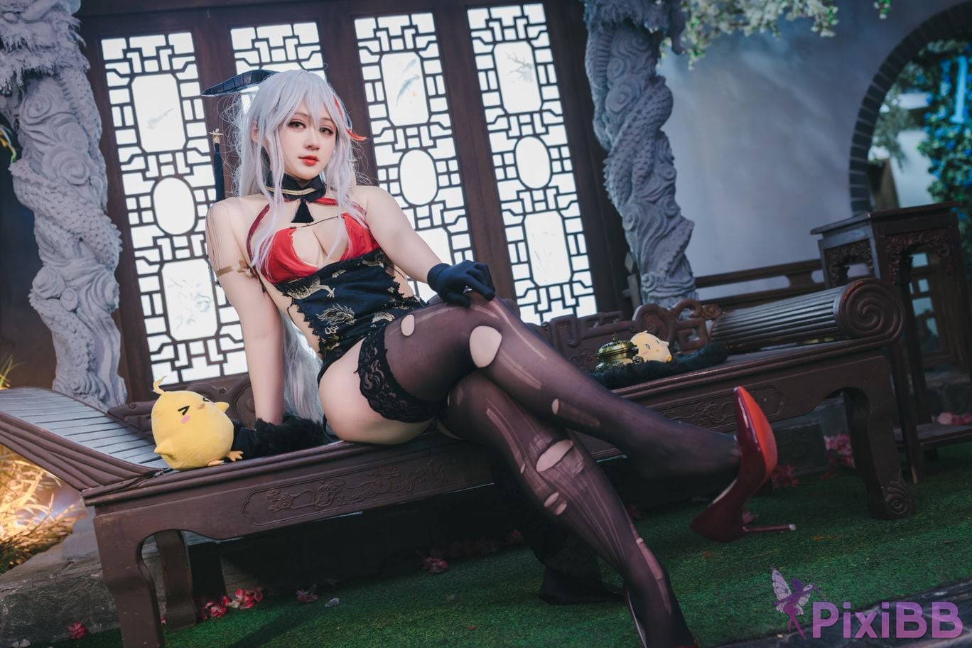 Cosplayer Zaya autumn azur lane Egil PixiBB.COM 054