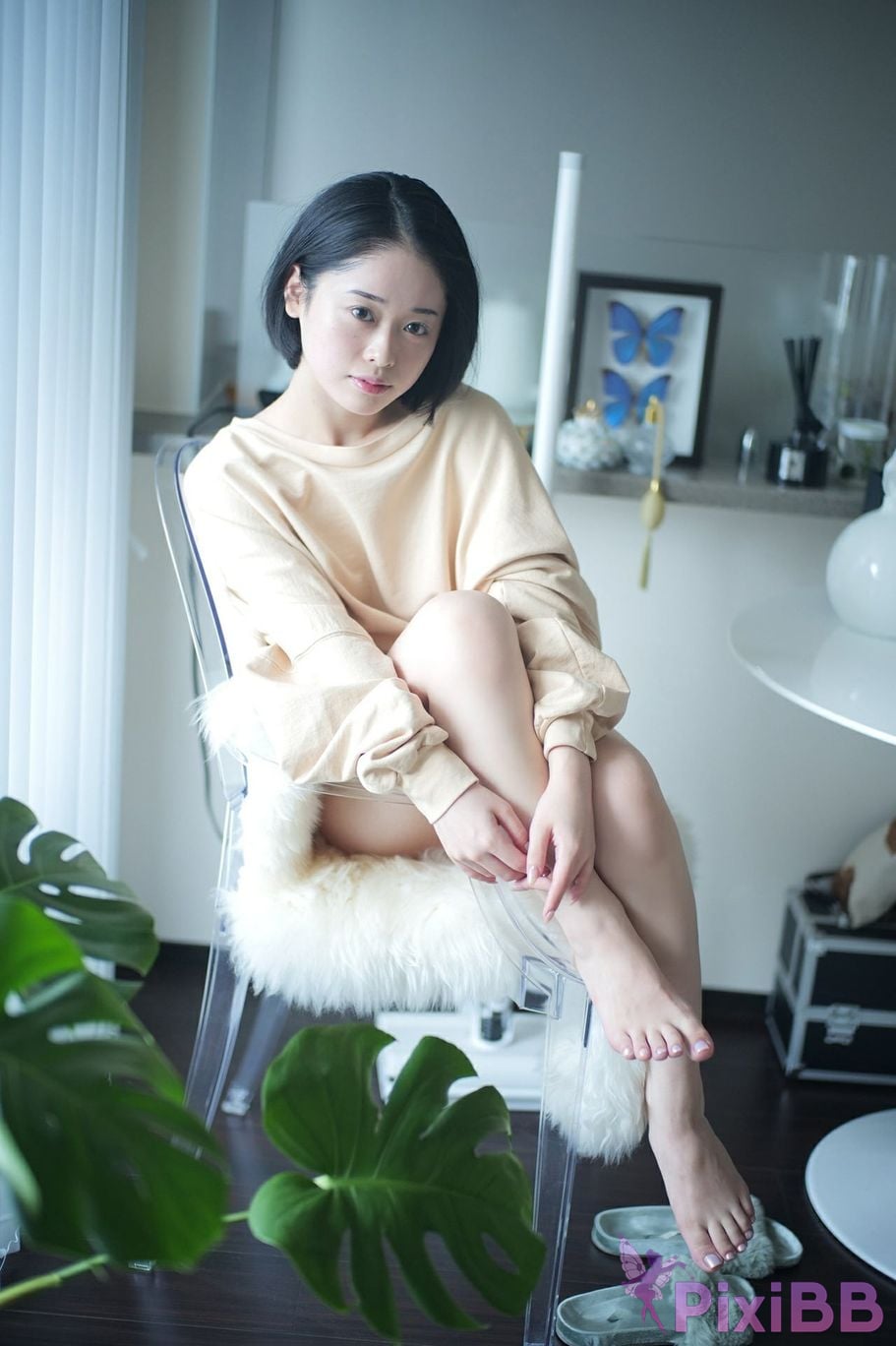 Japanese Idol MINAMO W o u l d y i k e t n m r PixiBB.COM 034