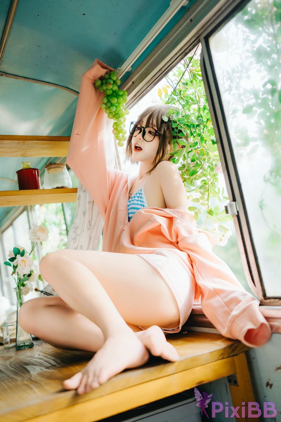 Cosplayer Eiri Kanzawa summer fruit PixiBB.COM 061