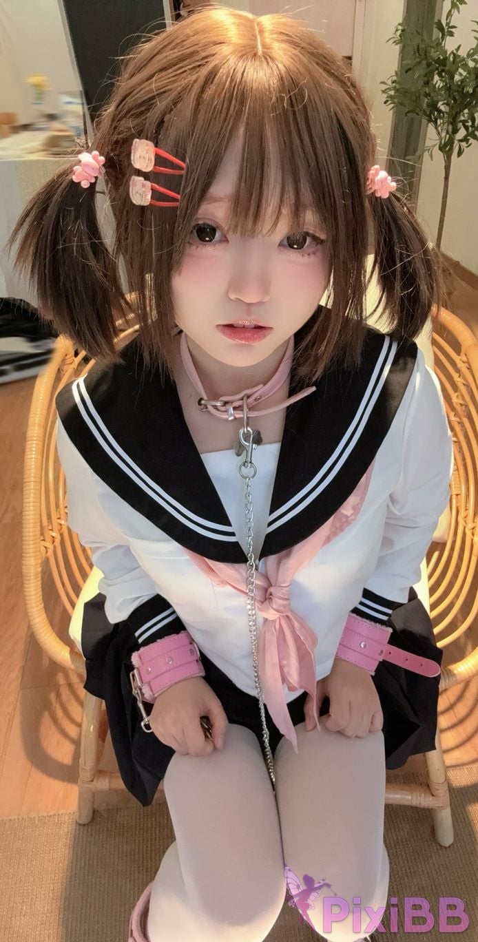Cosplayer Eiri Kanzawa Just trap me like this PixiBB.COM 056