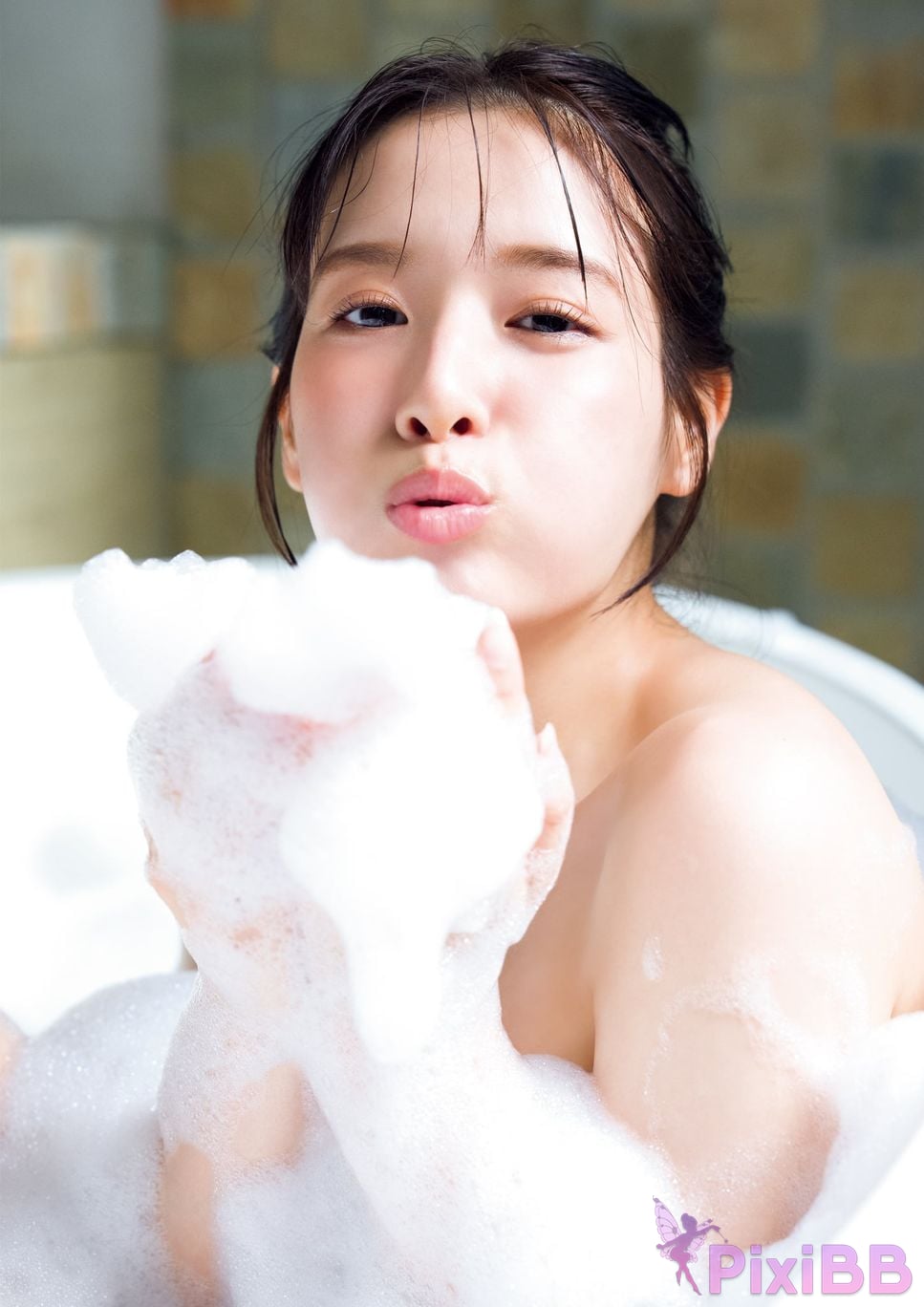 Japanese Idol Kurea Hazuki 1st photo book with bonus cuts only available in the digital version clarus PixiBB.COM 111