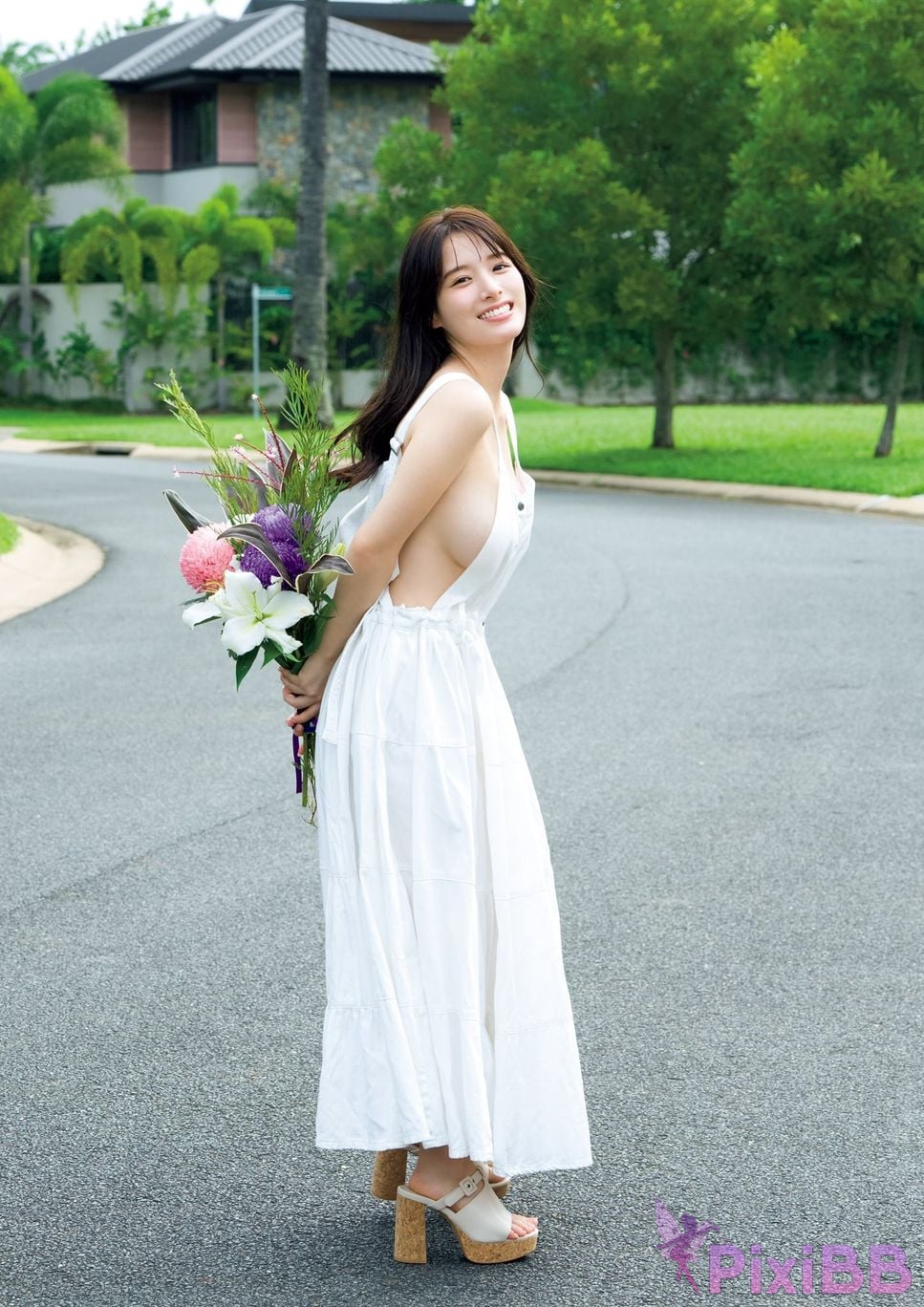 Japanese Idol Kurea Hazuki 1st photo book with bonus cuts only available in the digital version clarus PixiBB.COM 120