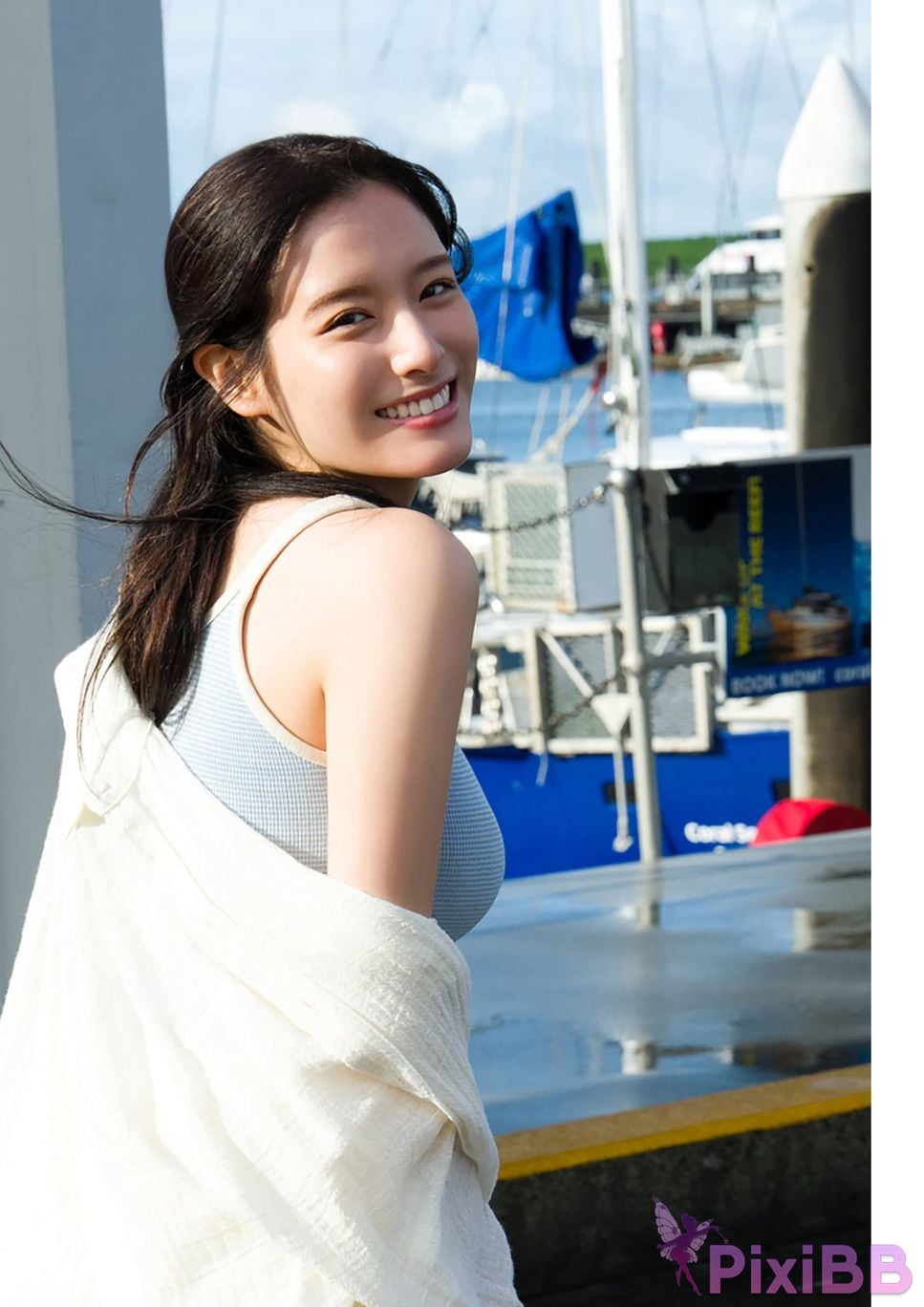 Japanese Idol Kurea Hazuki 1st photo book with bonus cuts only available in the digital version clarus PixiBB.COM 137