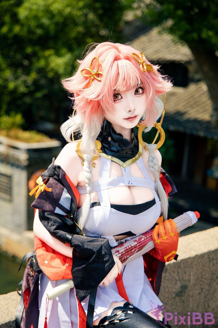 Cosplayer Vanilla Milk Meow Changli Collectors Edition Original Leather Exterior Scene PixiBB.COM 009.JPG