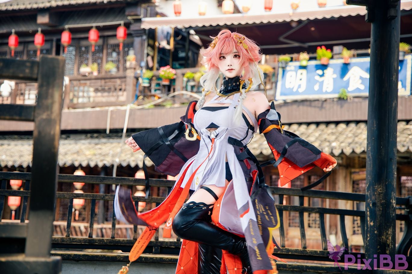 Cosplayer Vanilla Milk Meow Changli Collectors Edition Original Leather Exterior Scene PixiBB.COM 022.JPG