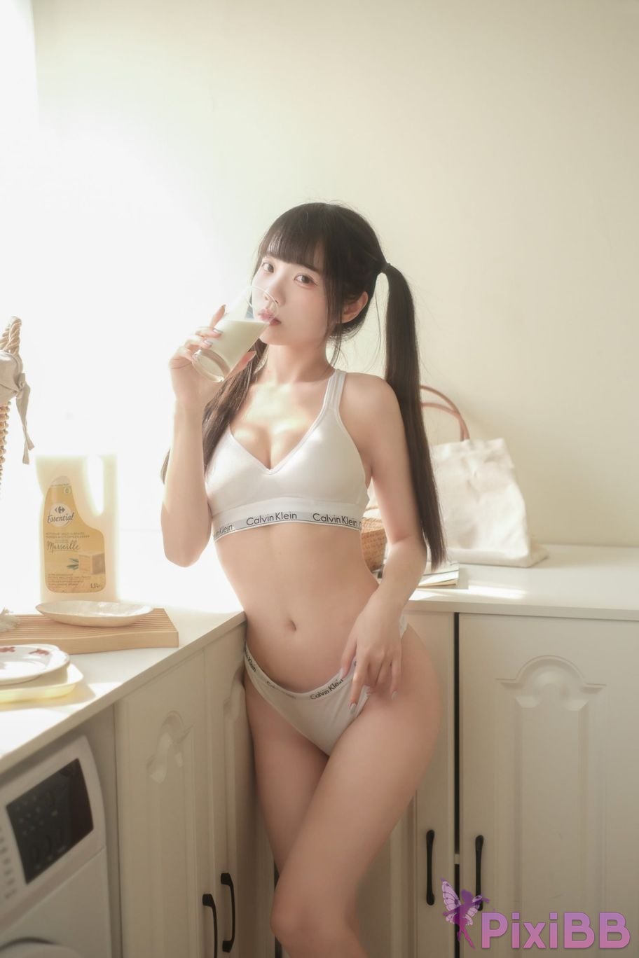 Cosplayer Cocoa Little White Rabbit Xiao Mao Niang Xiang Bei Zhu Ren Teng Ai PixiBB.COM 010