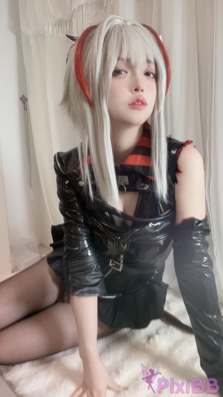 Coser Feng mao ss 202401 Fantia PixiBB.COM 054