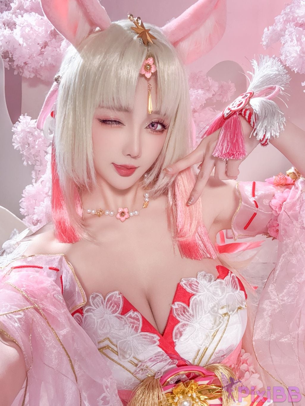 Coser Hoshilily PixiBB.COM 033