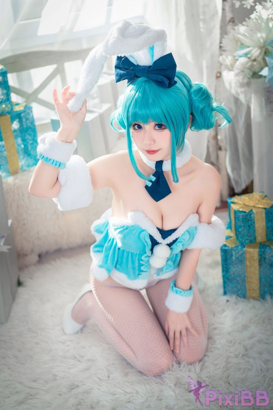 Cosplayer cat adult Hatsune White Rabbit x Cat Adult PixiBB.COM 010