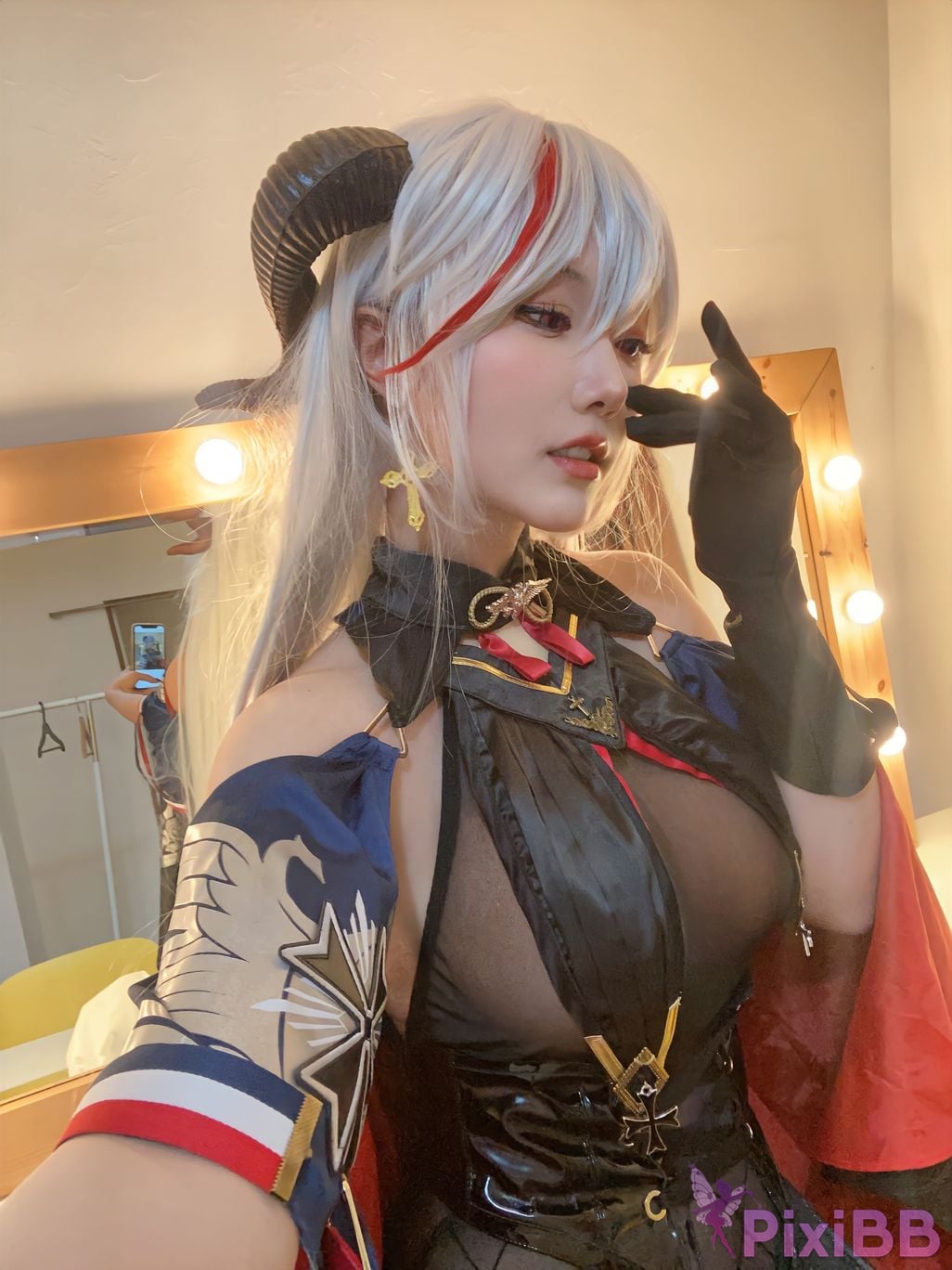 Coser Celia PixiBB.COM 007
