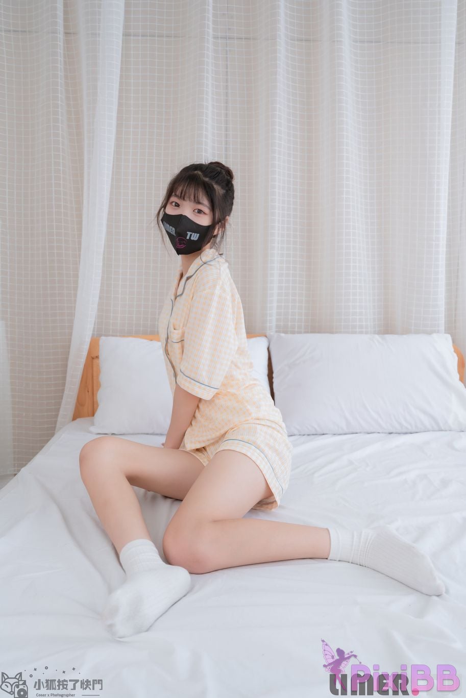 Limerence Original No.065 Amateur Mengmengs sisters barefoot home clothes on vacation PixiBB.COM 002
