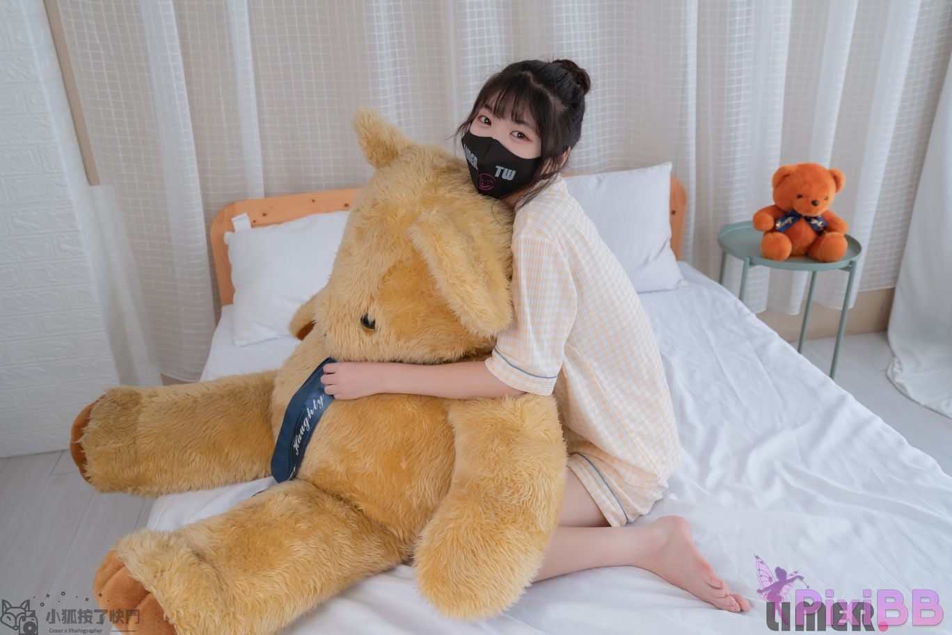 Limerence Original No.065 Amateur Mengmengs sisters barefoot home clothes on vacation PixiBB.COM 066