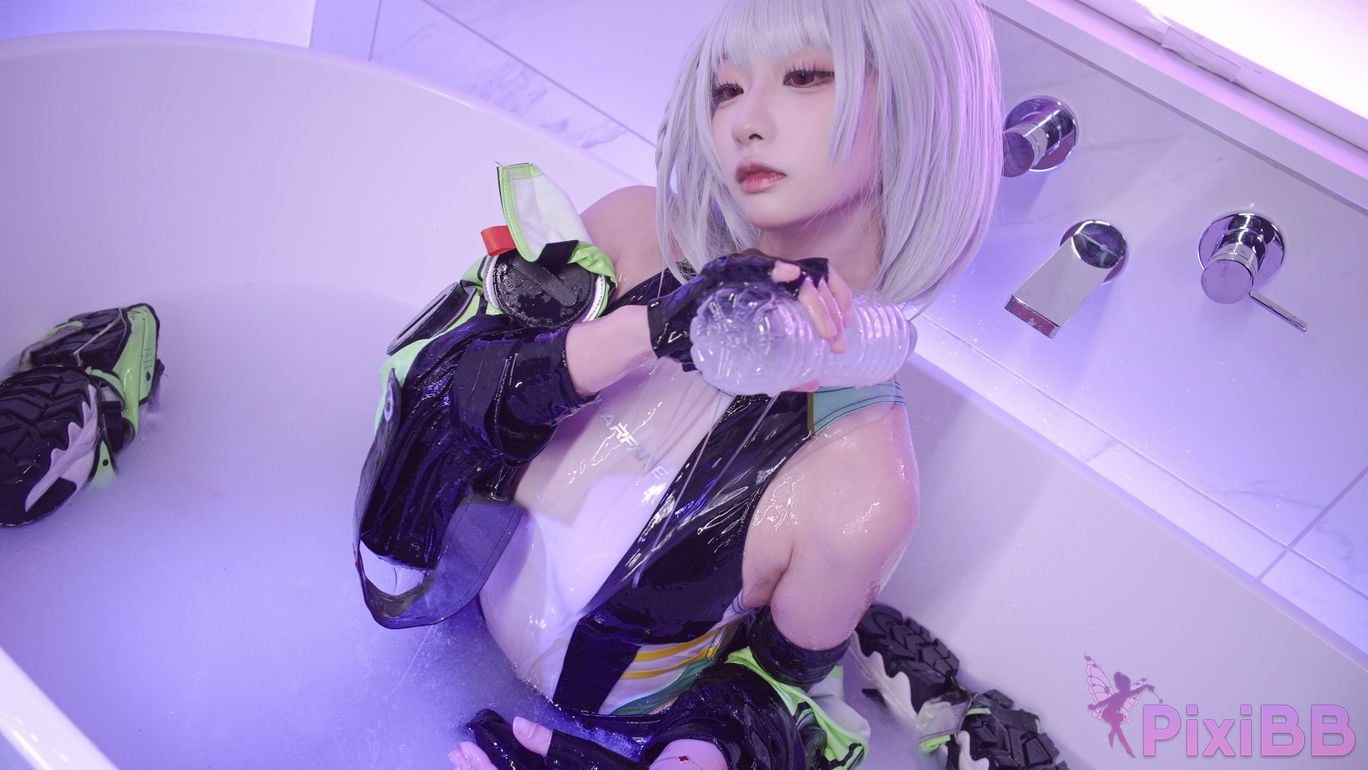 Cosplayer wendydydydy soy sauce absolute zero Demara swimming PixiBB.COM 012