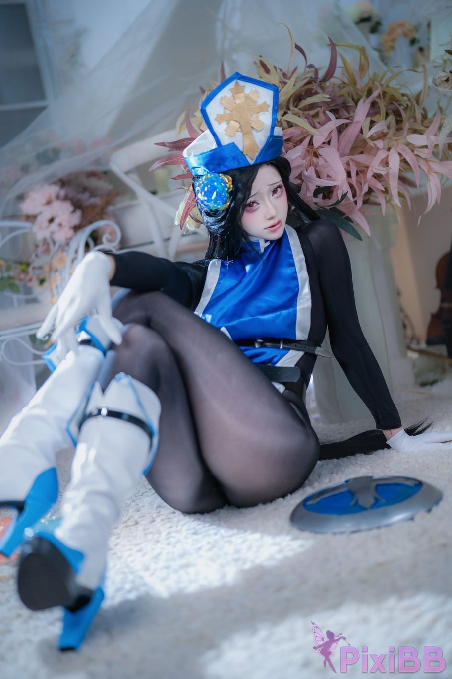 Cosplayer Futa Maeno Maiden Ice Rose pure white scene PixiBB.COM 007