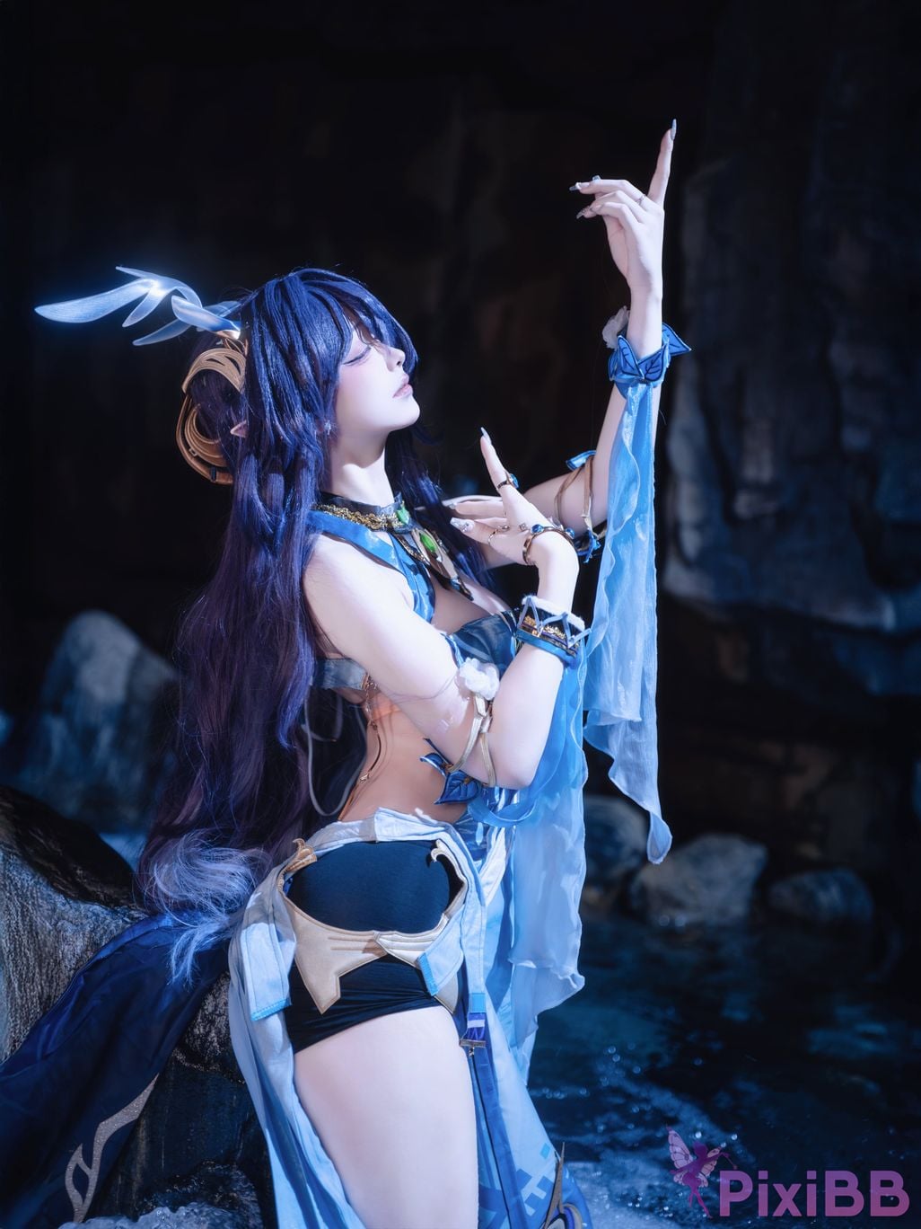 Cosplayer Futa Maeno La Uma PixiBB.COM 002