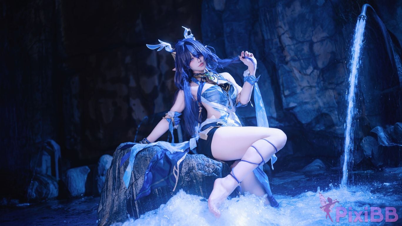 Cosplayer Futa Maeno La Uma PixiBB.COM 017