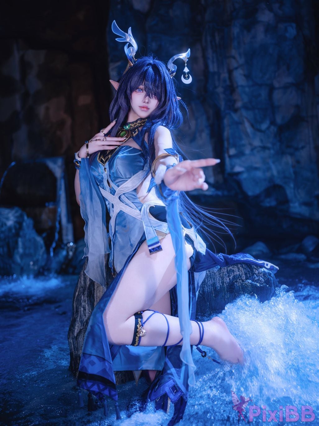 Cosplayer Futa Maeno La Uma PixiBB.COM 018