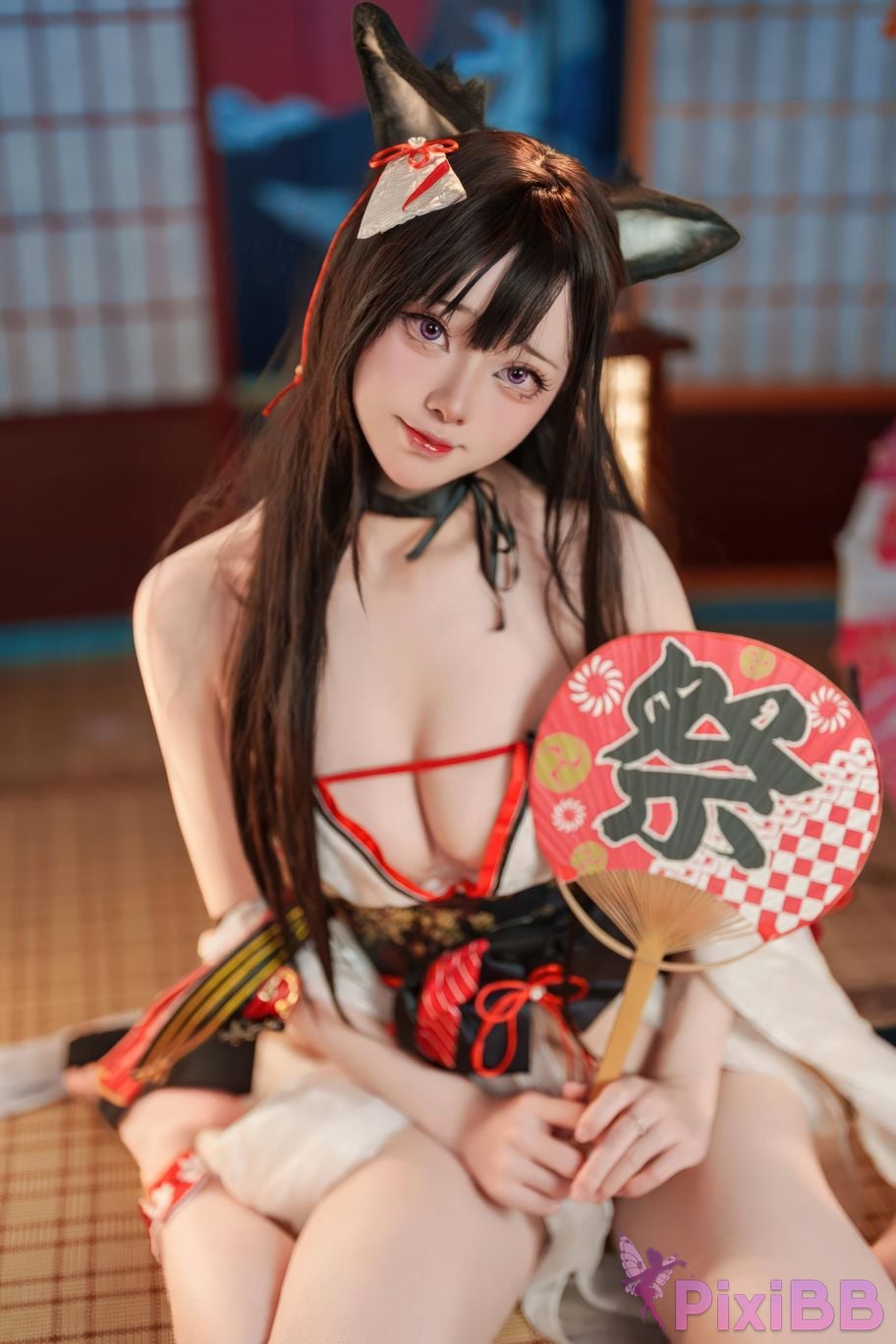 Cosplayer Futa Maeno azur lane Amagi swimsuit PixiBB.COM 002