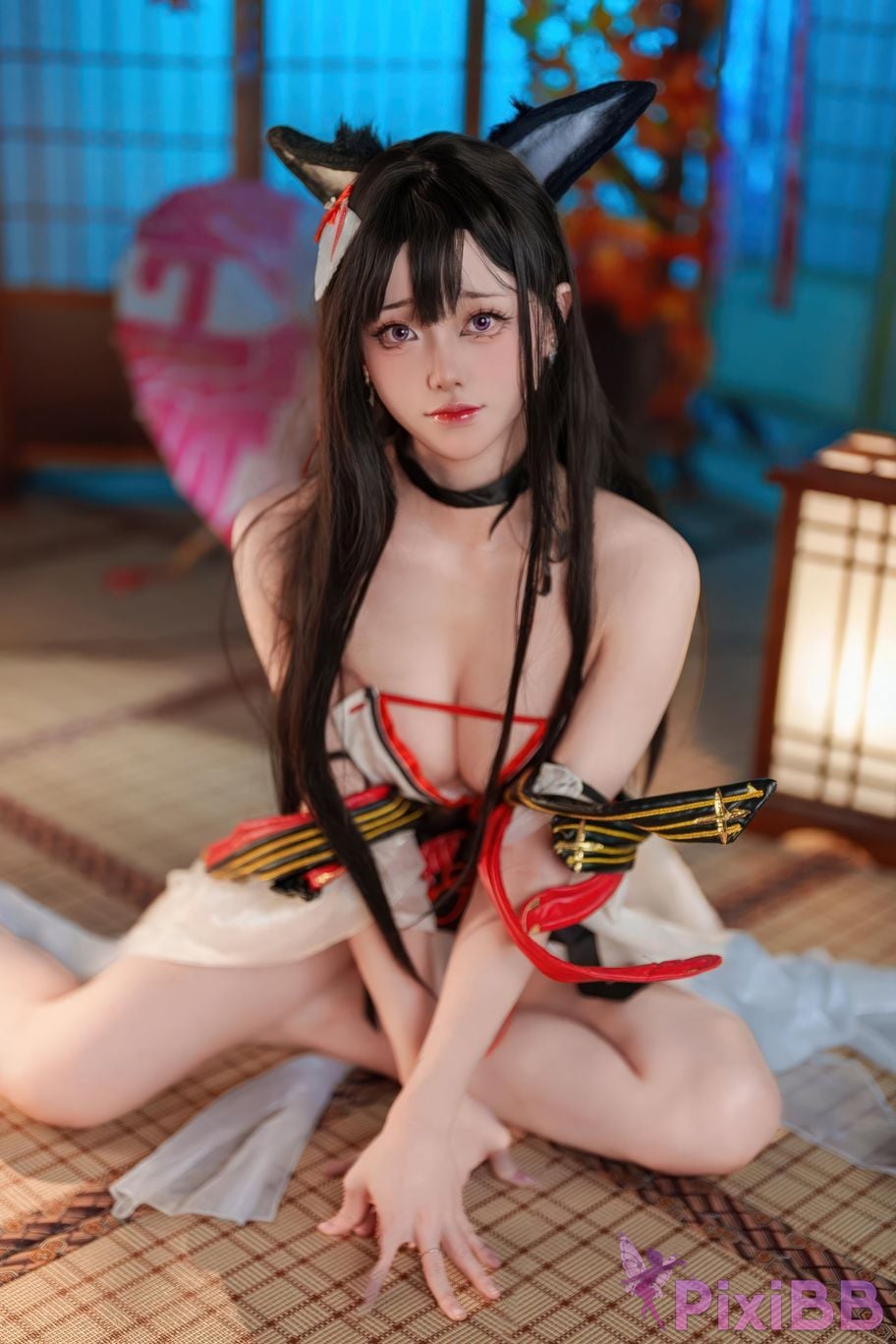 Cosplayer Futa Maeno azur lane Amagi swimsuit PixiBB.COM 007