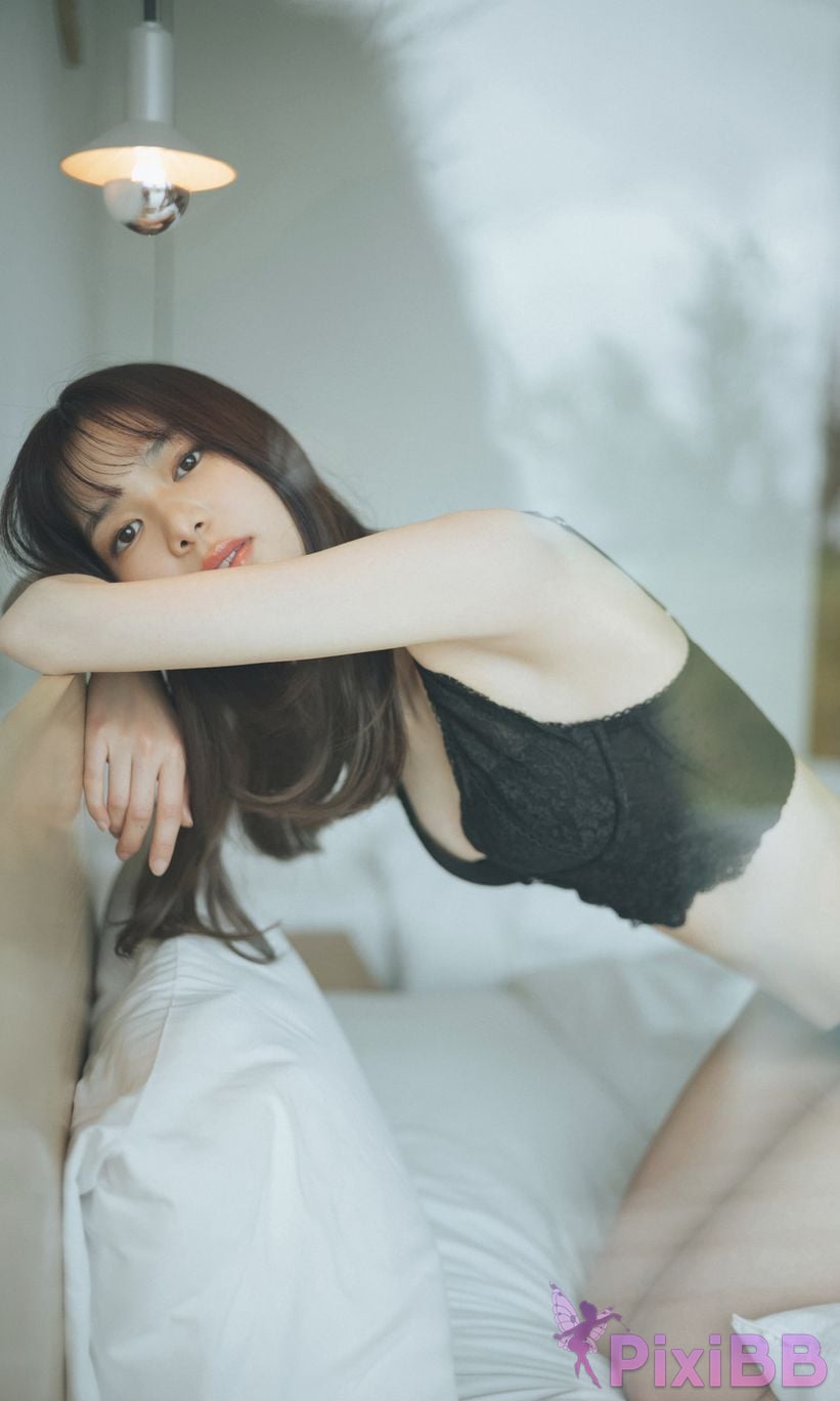 Japanese Idol Riko Matsudaira weekly play plus Other cut digital photo book Beautiful legs that go viral butt prologue PixiBB.COM 015
