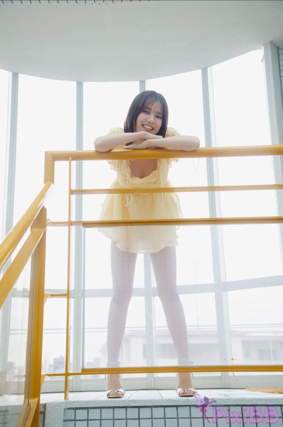 Japanese Idol Riko Matsudaira FRIDAY digital photo book second hand Part B PixiBB.COM 002