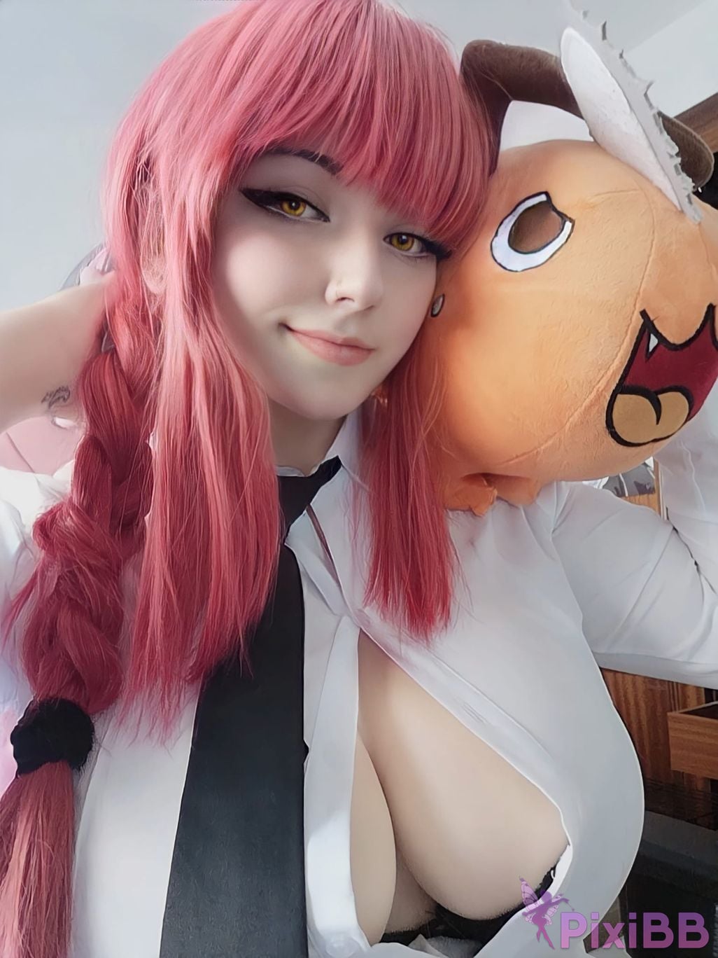 Kuroitsune Makima PixiBB.COM 1