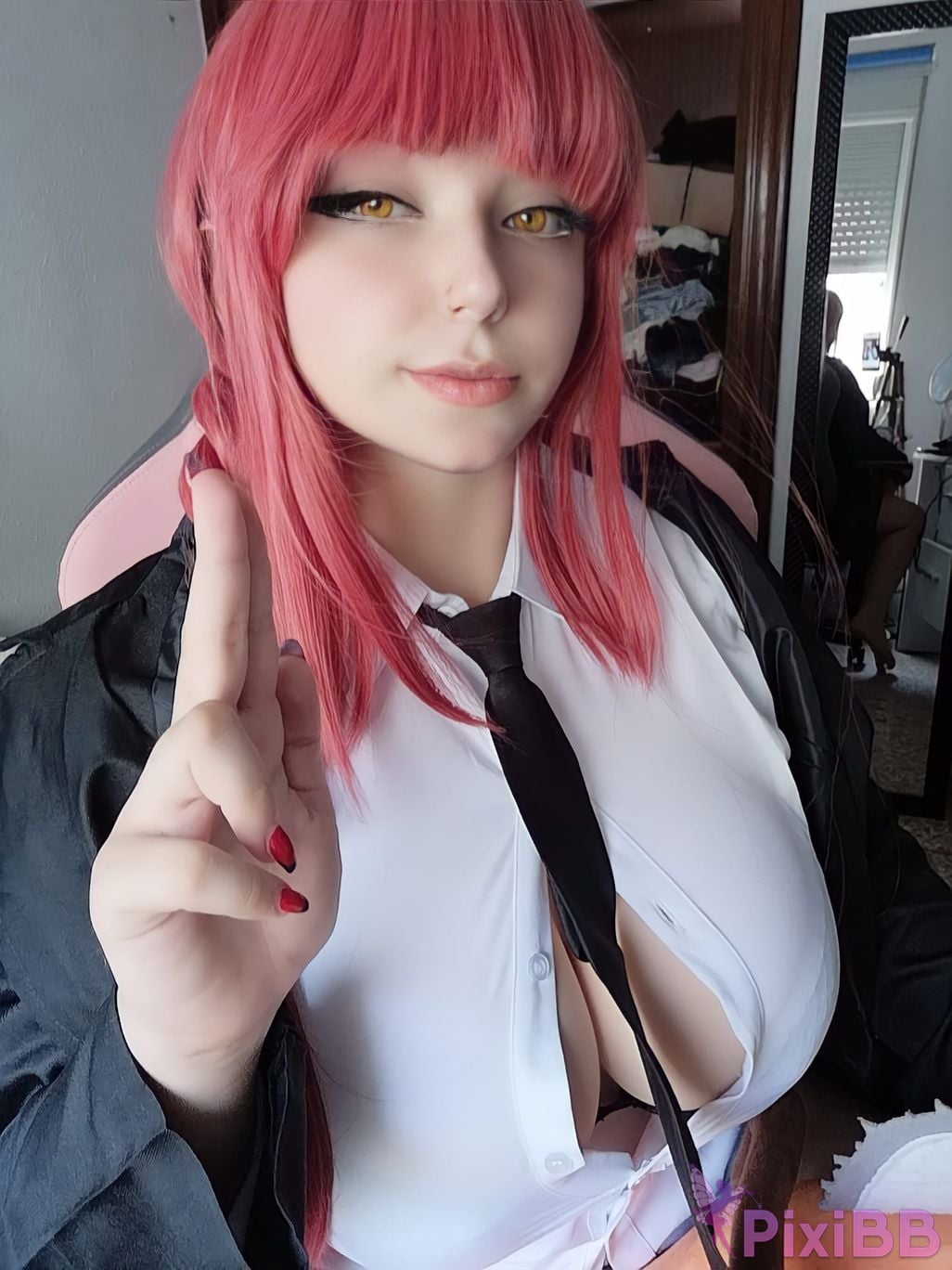 Kuroitsune Makima PixiBB.COM 6