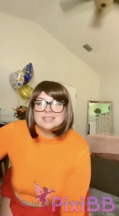 MysticBeing Velma Dinkley PixiBB.COM 010