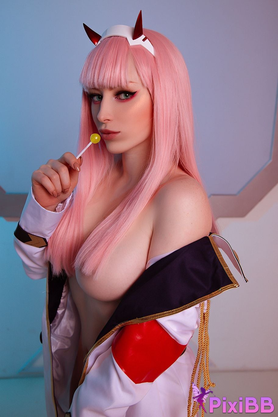 LMZeroTwo PixiBB.COM 12