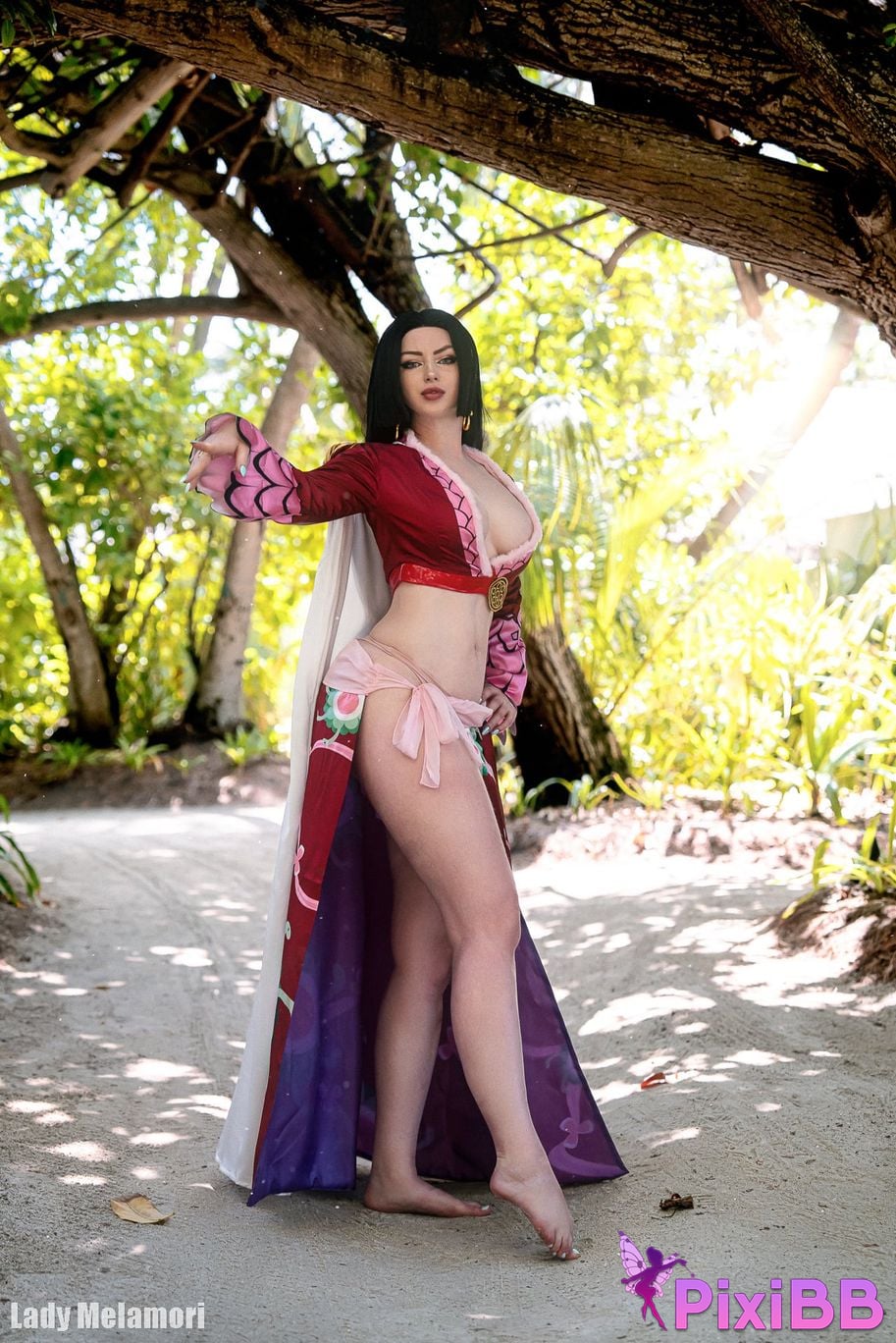 Lady Melamori Boa Hancock PixiBB.COM 2