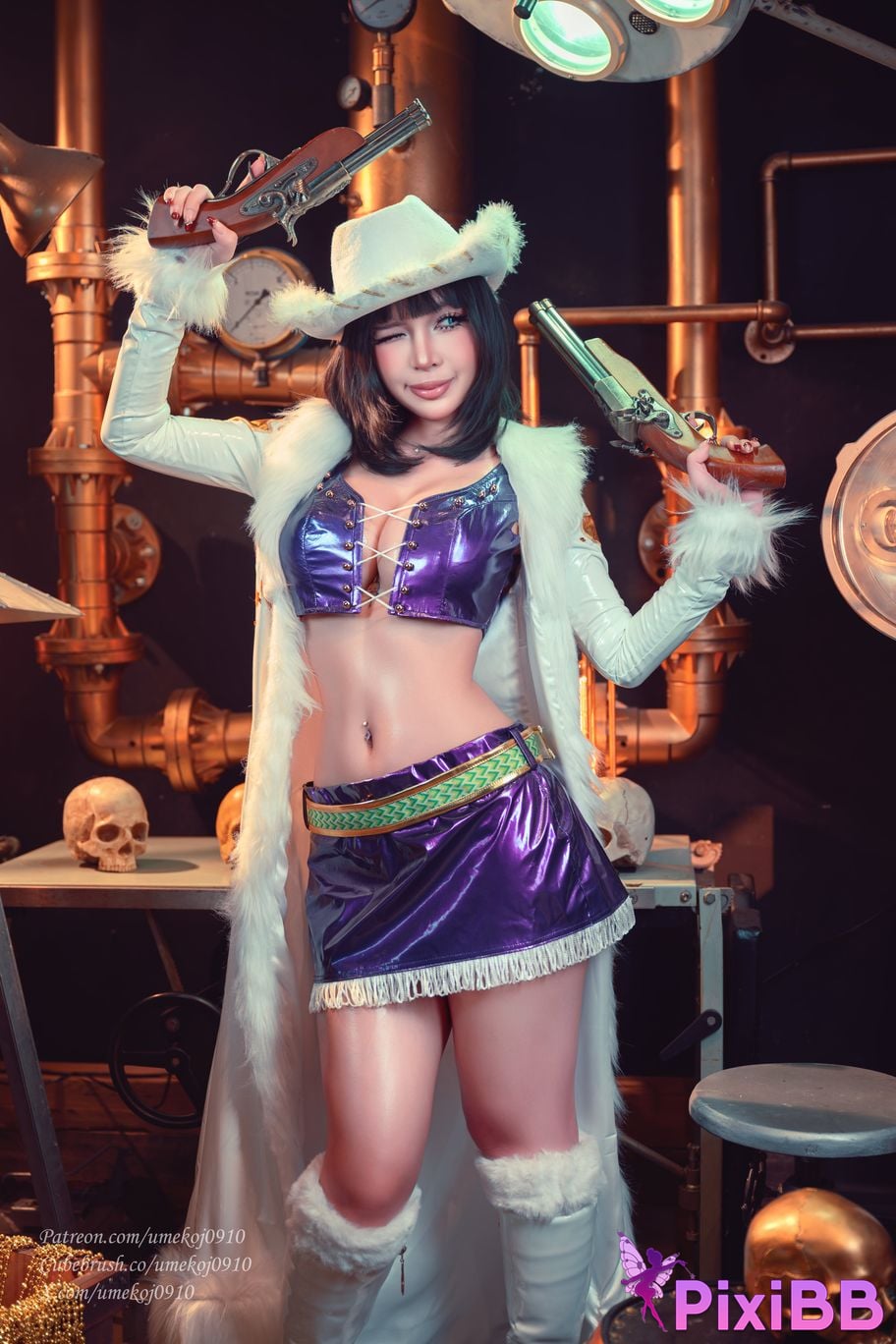 Umeko J Nico Robin Baroque Works PixiBB.COM 28