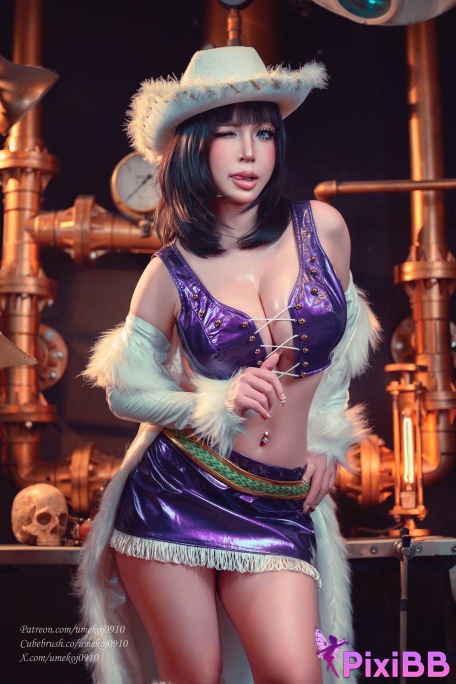 Umeko J Nico Robin Baroque Works PixiBB.COM 40