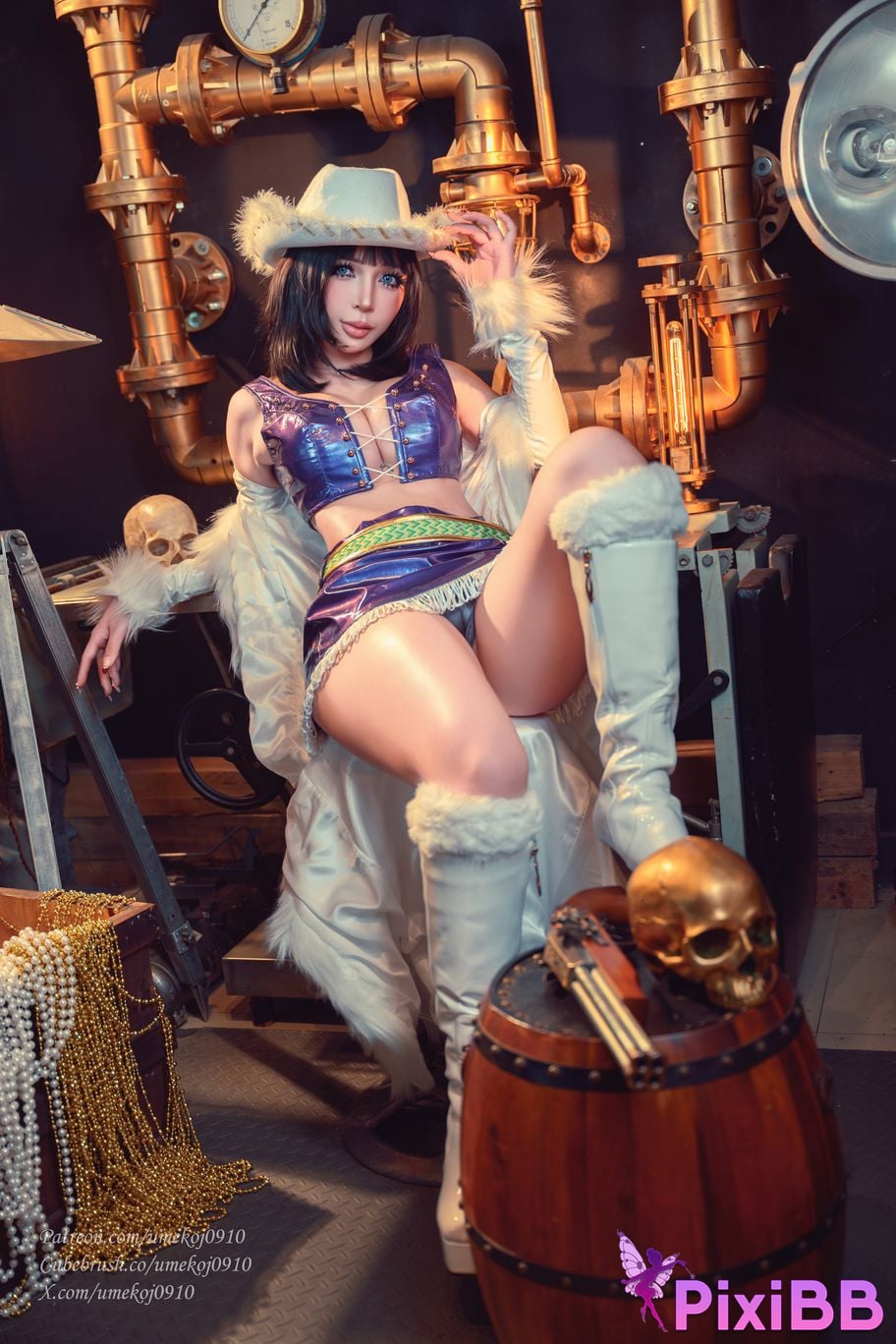 Umeko J Nico Robin Baroque Works PixiBB.COM 45