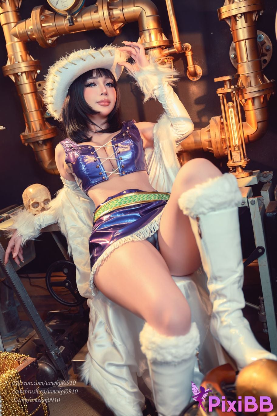 Umeko J Nico Robin Baroque Works PixiBB.COM 46