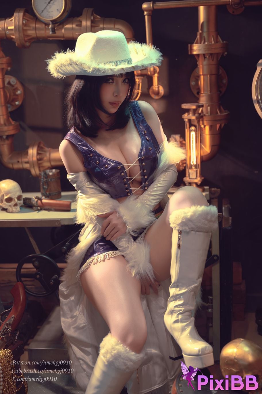 Umeko J Nico Robin Baroque Works PixiBB.COM 54