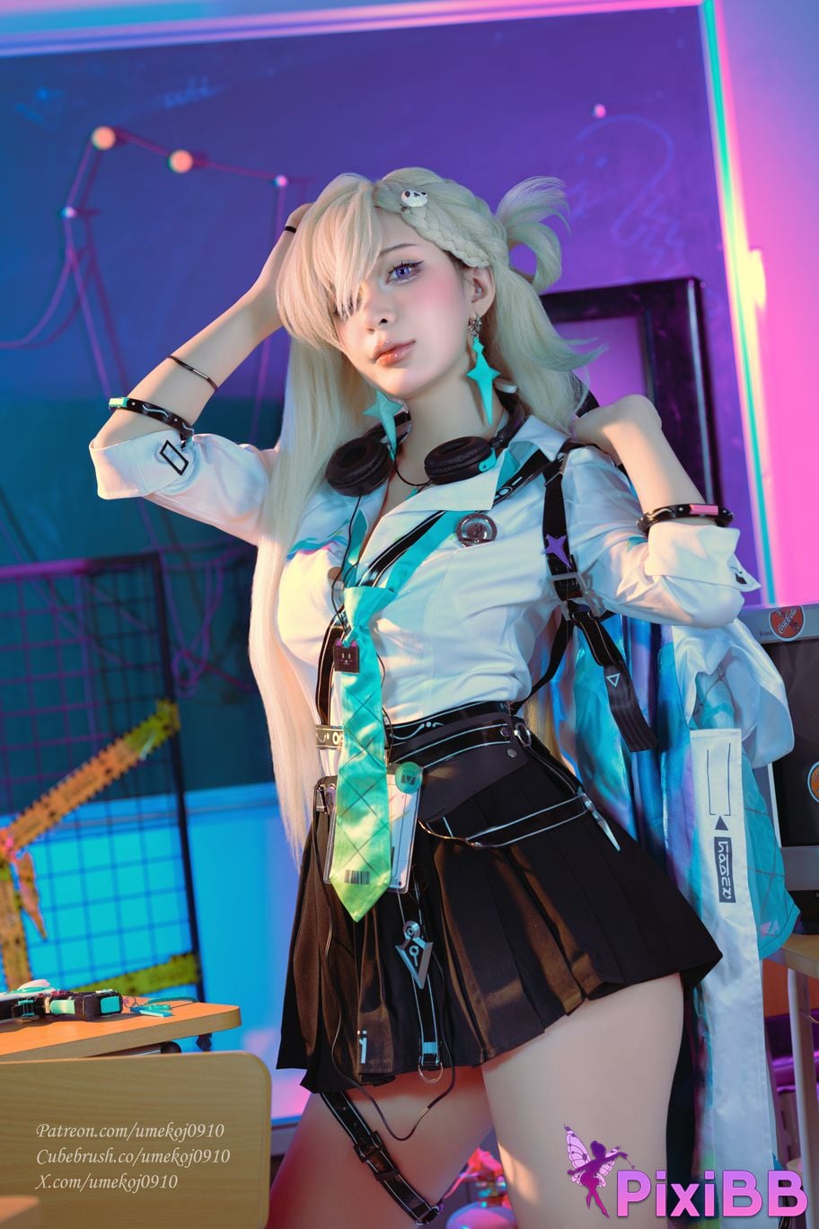 Umeko J Lynae PixiBB.COM 26