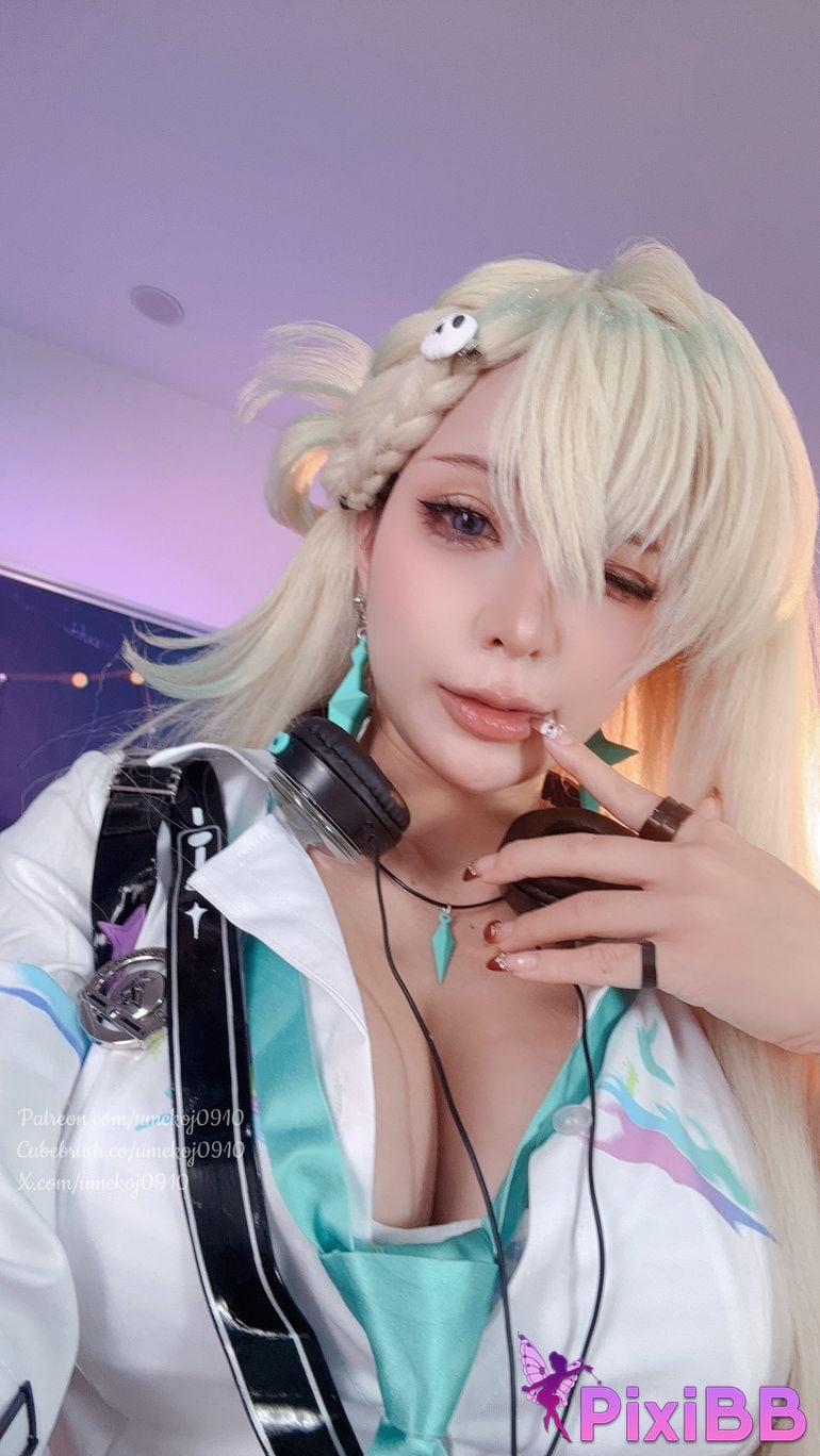 Umeko J Lynae PixiBB.COM 87