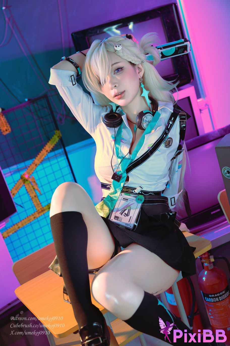 Umeko J Lynae PixiBB.COM 9