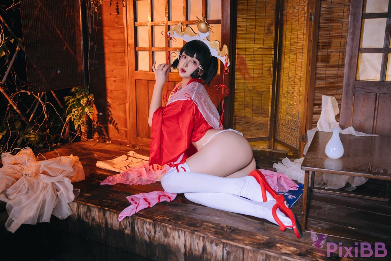 Coser Ri nai jiao PixiBB.COM 024