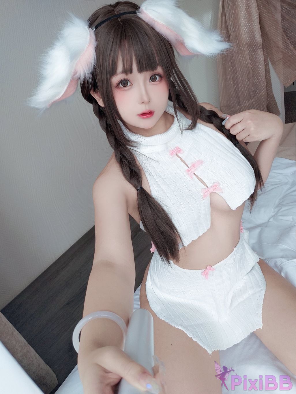 Coser Ri nai jiao PixiBB.COM 001