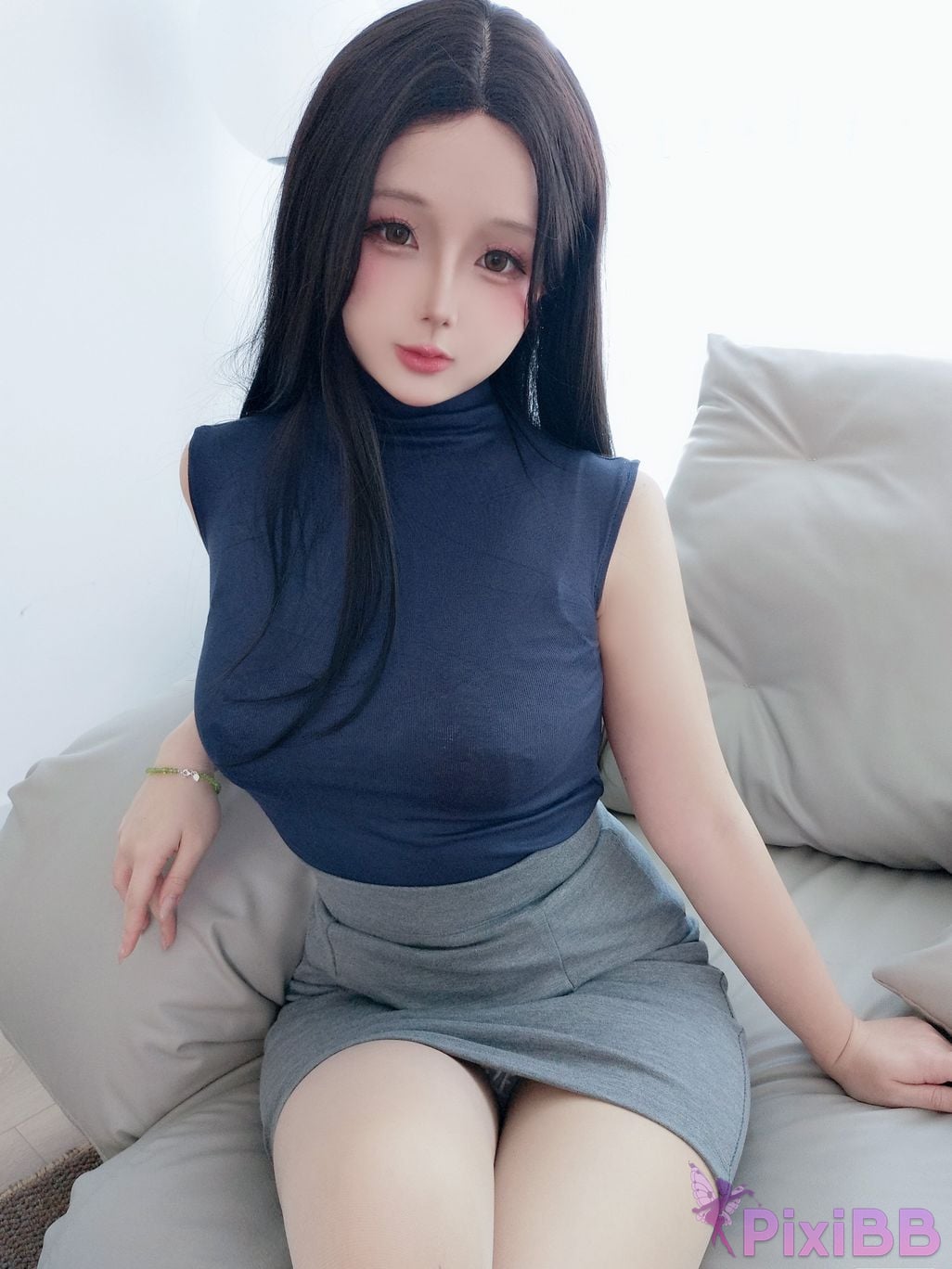 Coser Ri nai jiao PixiBB.COM 001